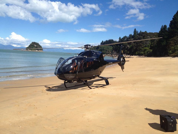 beach-landing-helicopter